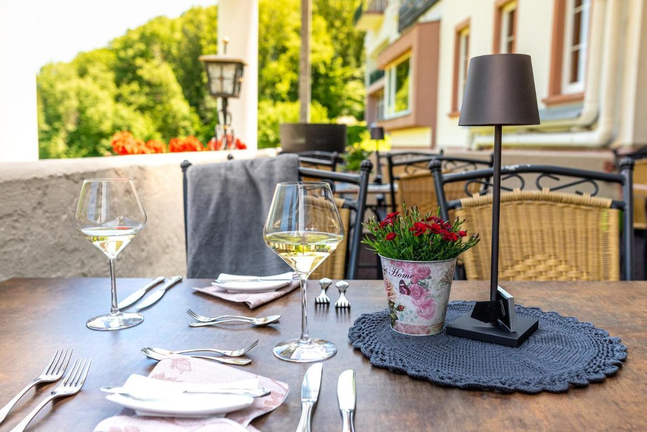Akzent Waldhotel Rheingau Geisenheim Exteriör bild