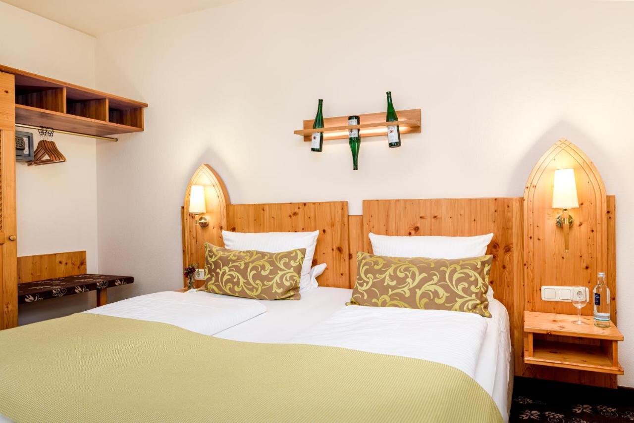 Akzent Waldhotel Rheingau Geisenheim Exteriör bild